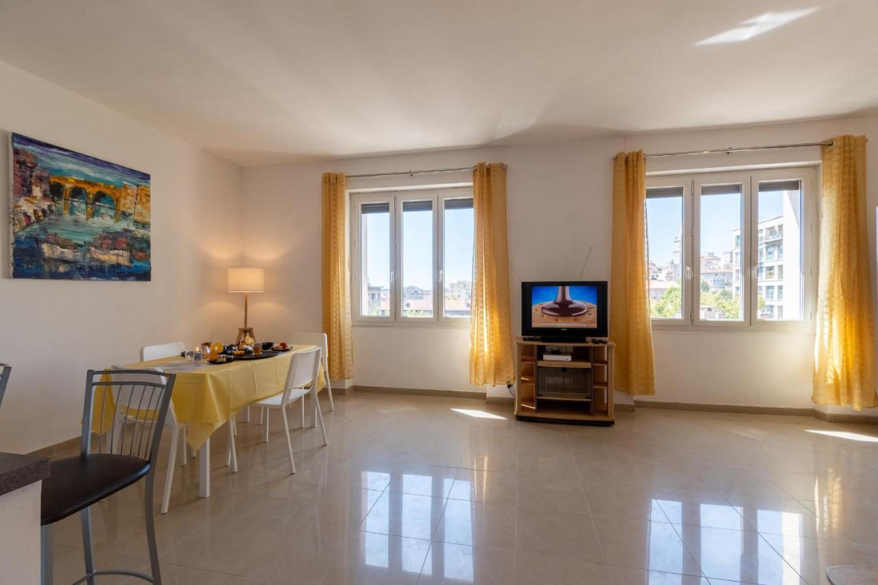 Apartment Celebre Vieux Port,