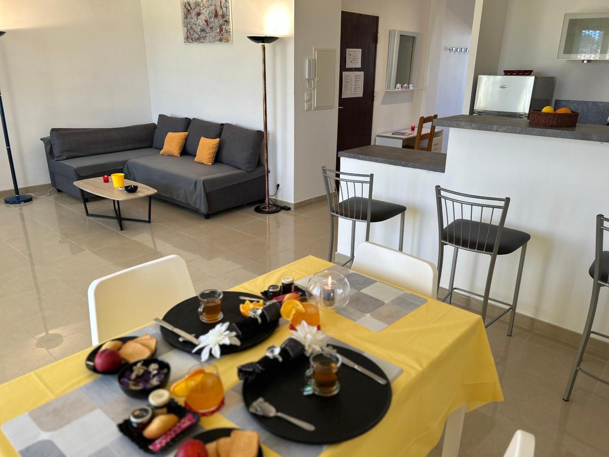 Apartment Celebre Vieux Port, *